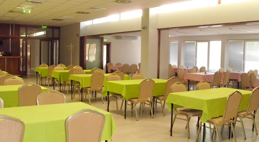 Фото 
Village Revin Apartments
