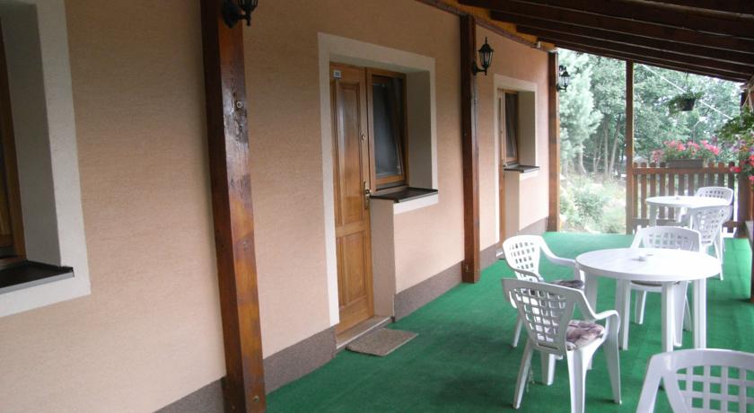 Фото 
Monalysa St Honore Apartment & Studios Grand Bay
