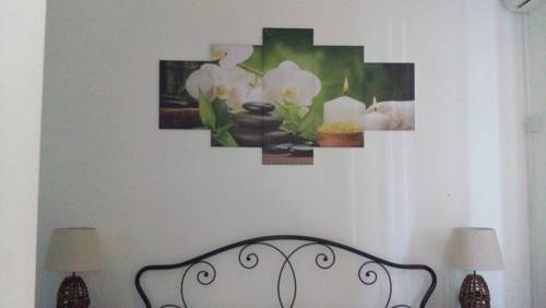 Фото 
West Island Resort
