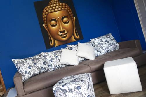 Фото 
Latitude By Horizon Holidays
