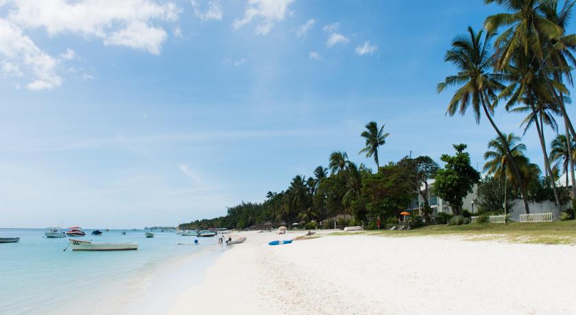 Фото 
Mon Choisy Beach R.
