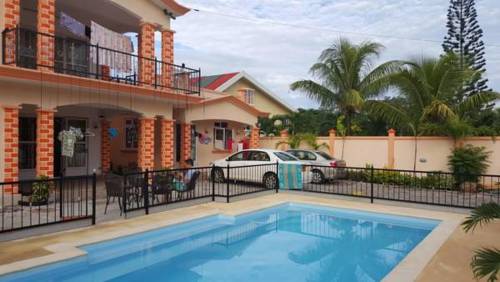 Фото 
LeBovallon B&B
