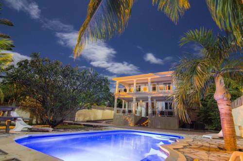 Фото 
Garden Appartment Coastal Road
