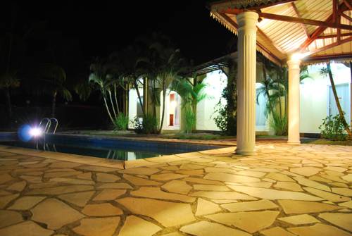 Фото 
Villa Paille en Queue
