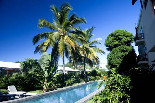 Фото 
Blue Bay Holiday Resort
