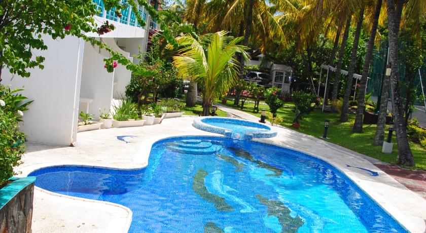 Фото 
La Pointe Villas
