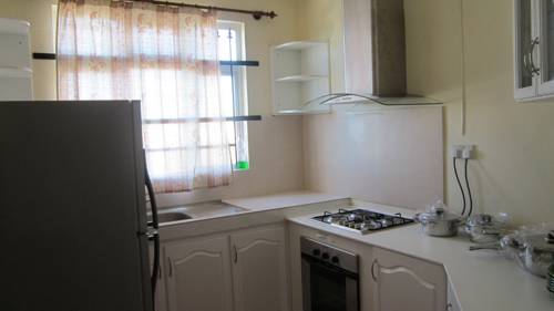 Фото 
Happy Days Guest House
