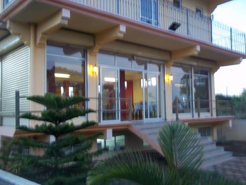 Фото 
Port Louis centre Apartment
