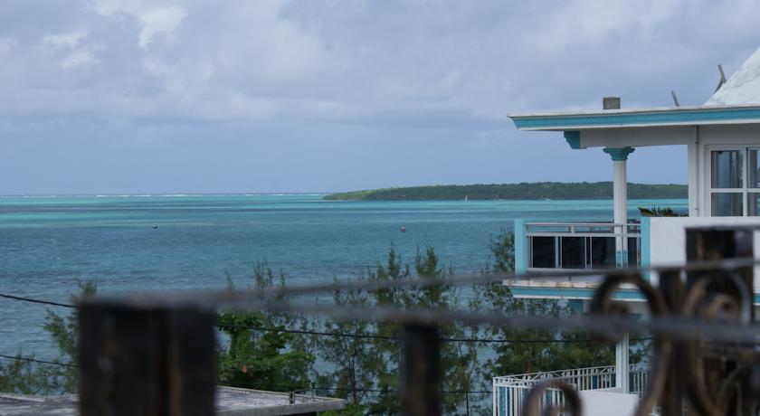 
Dusit Thani Guam Resort
