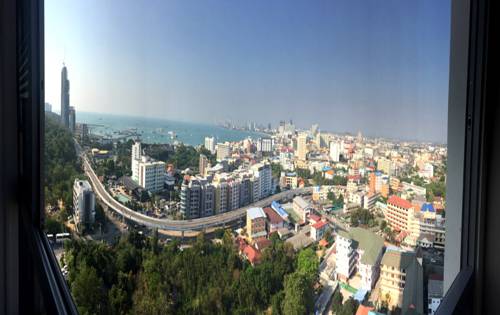 Unixx Pattaya by Chris