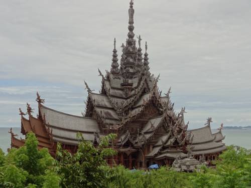 Pattaya City Garden Pratumnak by FTC