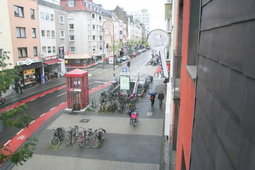 Фото 
Leonardo Hotel Munich Arabellapark
