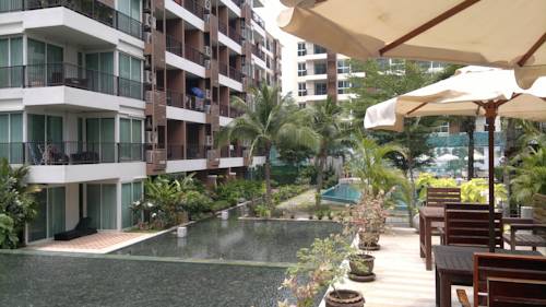 To Diamond Suites Condo by RT