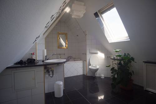 Фото 
Renaissance Hamburg Hotel
