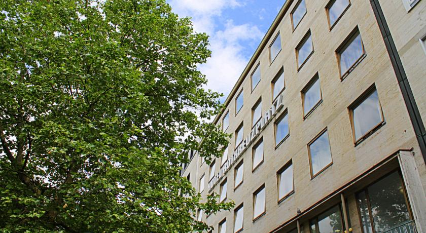 Фото 
Alster-Hof
