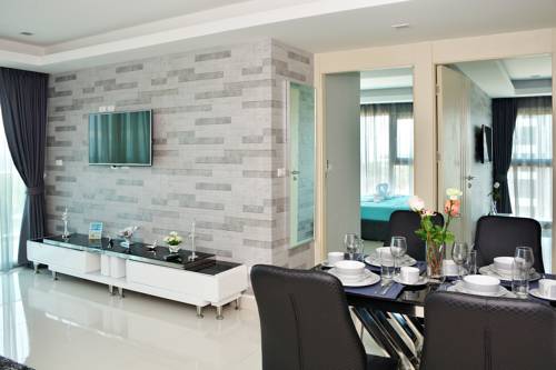 Фото 
Cozy Beach Condominium
