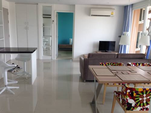 Фото 
Apartment Atlantis Pattaya
