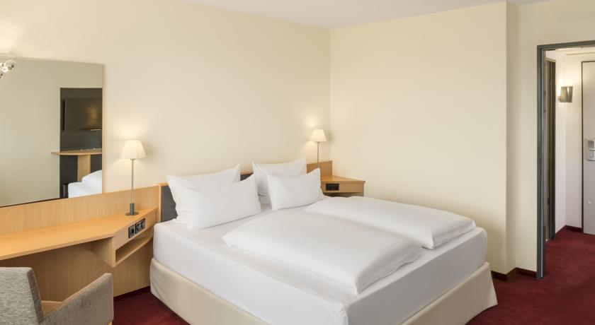 Фото 
Hotel My Bed Dresden
