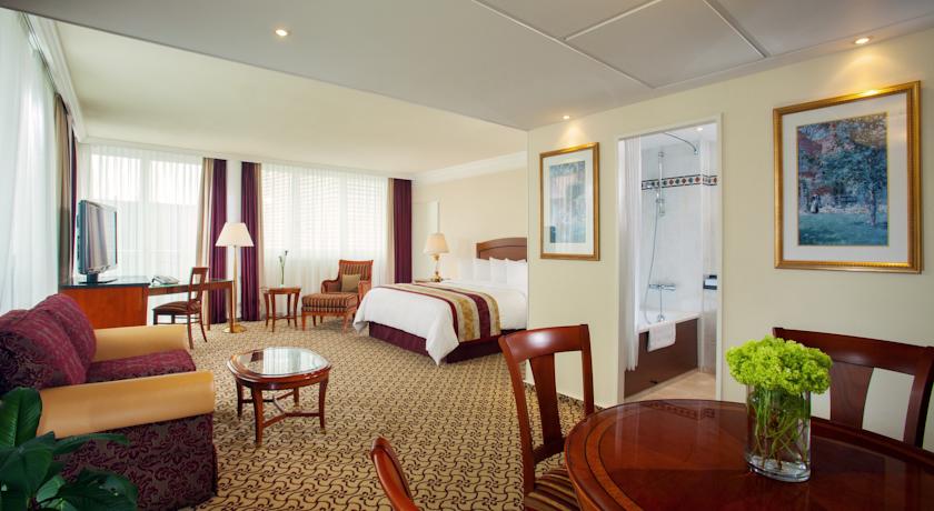 Фото 
Gästeappartements „Das Blaue“ im Blauen Palais
