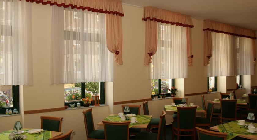 
Ramada Nürnberg Parkhotel
