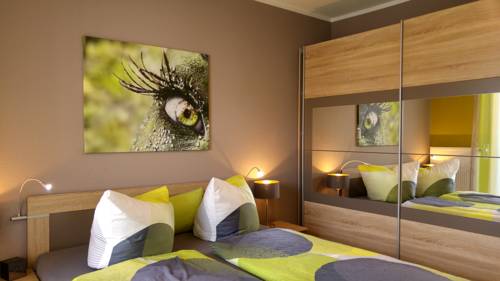 
TIPTOP Hotel Burgschmiet Garni
