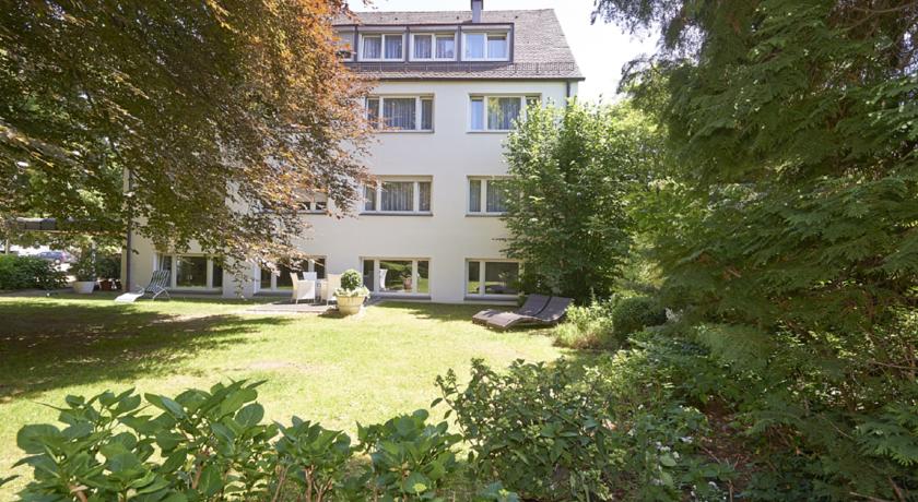 Фото 
Alpha & Omega Hotel
