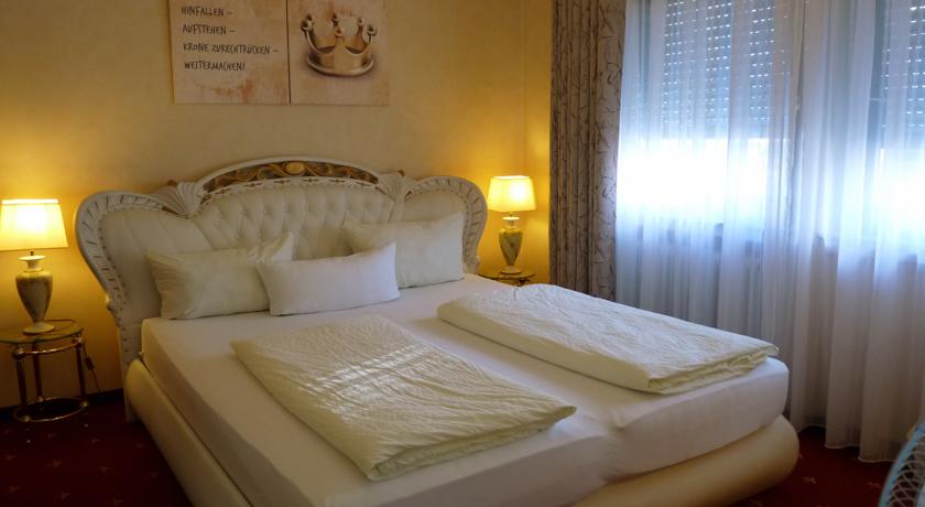 Фото 
Charming Apartment at the heart of Baden-Baden
