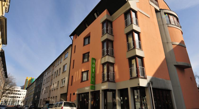 Фото 
City Hotel garni Mozart
