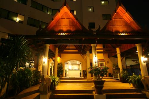 Фото 
Nova Park Hotel
