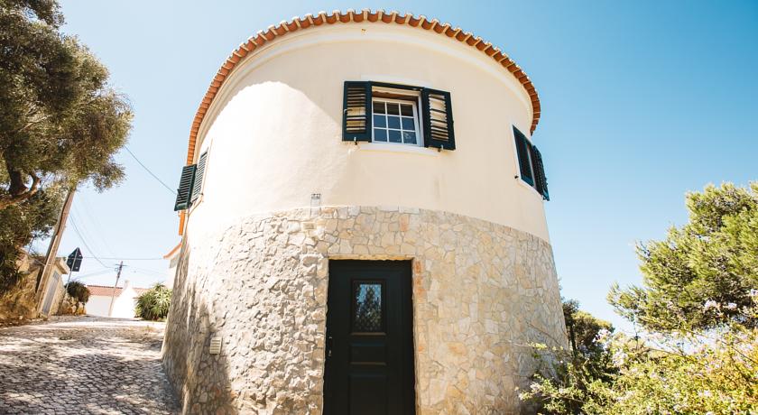 Фото 
Trip Ericeira Surfpackers
