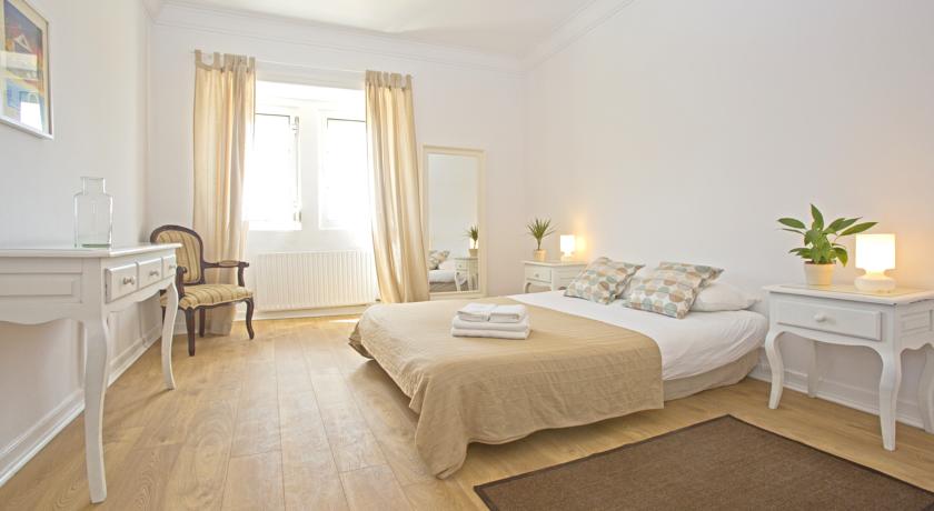 Фото 
9 Island Guest House
