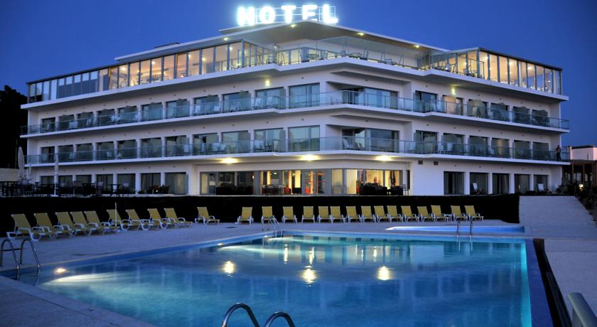 Фото 
Apartamento Praia de Marbelo
