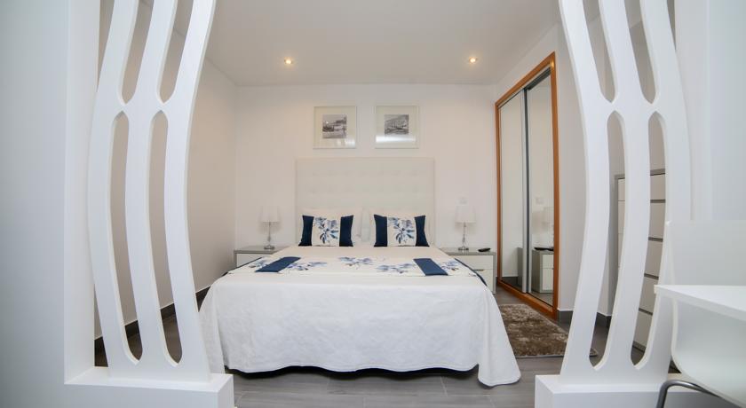 Фото 
NS Hostel & Suites
