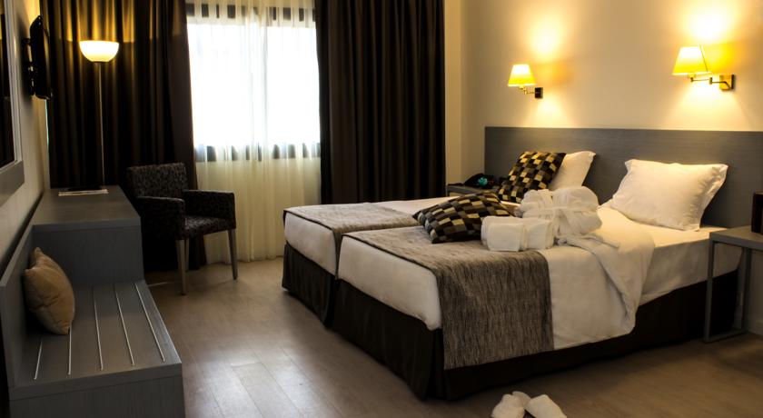 Фото 
Hotel Adelaide
