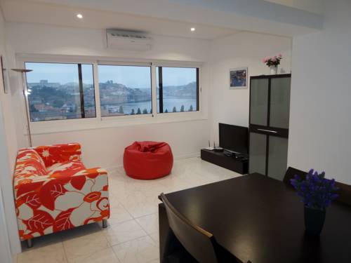 Фото 
Faro Vintage Guest House
