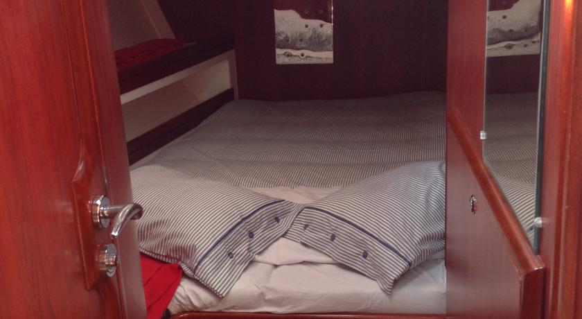 Фото 
Peniche Surf & Beach Apartment
