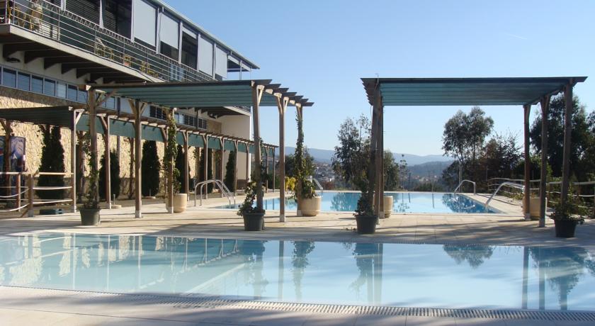 Фото 
Peniche Beach Hostel
