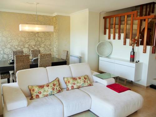 Фото 
Burgos Hostel
