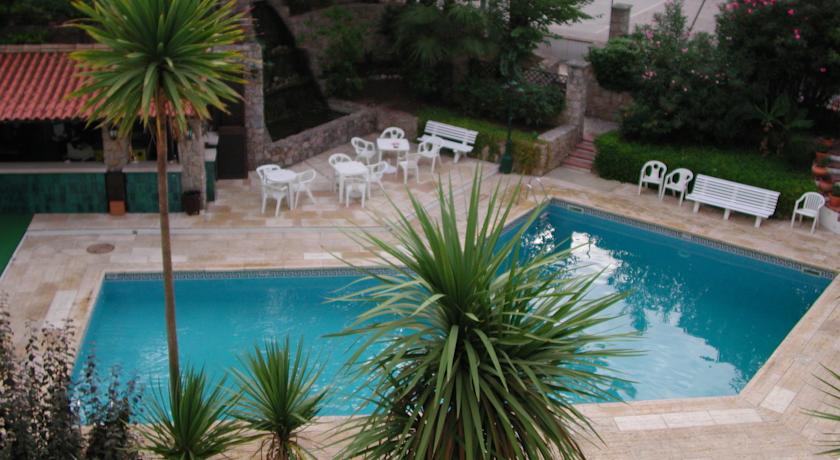 Фото 
Carrança Lounge
