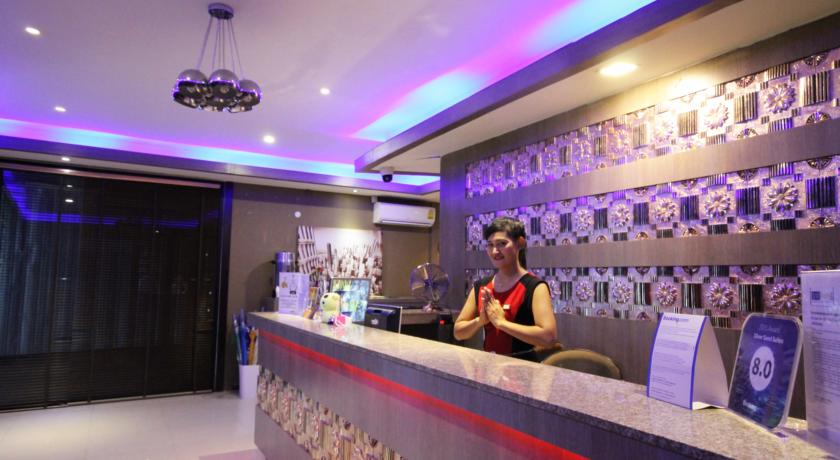 Фото 
Silver Sand Suites
