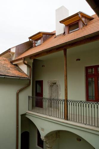 
Restaurace a penzion Zděná Bouda
