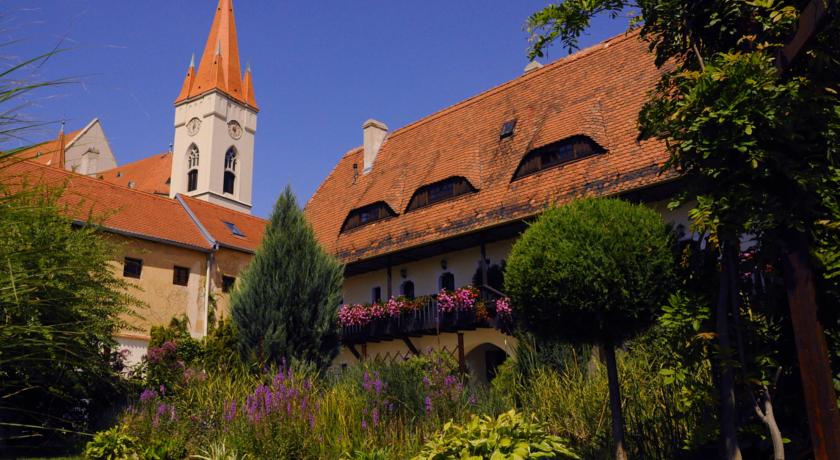 Фото 
Fairmont Singapore
