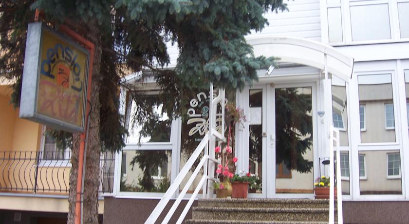 Фото 
Holiday Inn Express Singapore Clarke Quay
