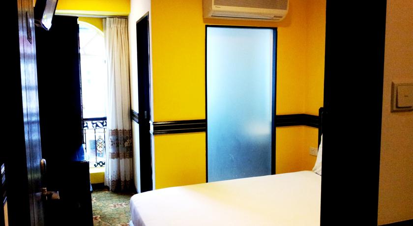 Фото 
Zermatt Budget Rooms
