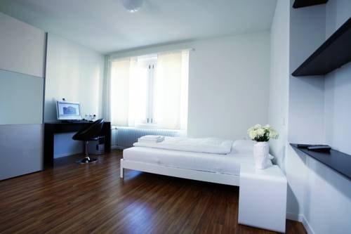 Фото 
Obere Hofstrasse 2
