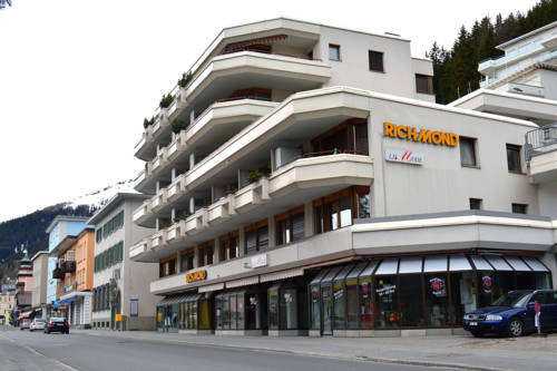 Фото 
MAP Verbier-Village
