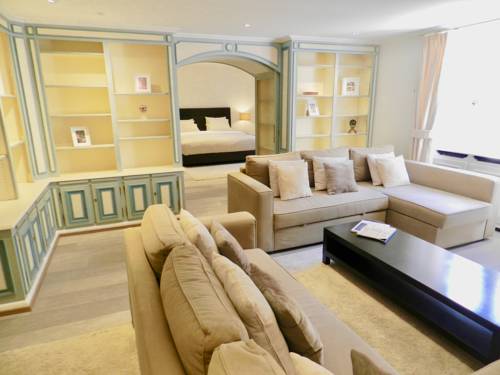 Фото 
Regina Two Bedrooms Lake View Flat
