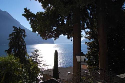 Фото 
Haus Tuft Inkl. Parkplatz
