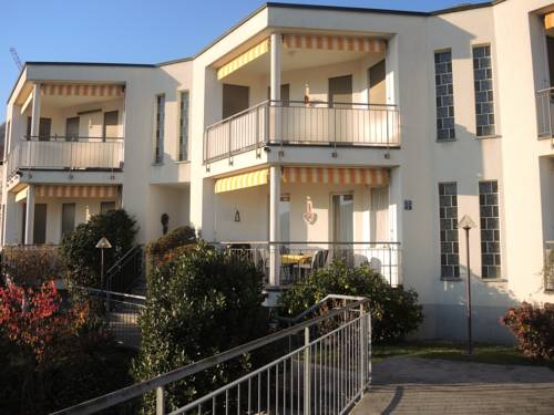 Фото 
Hotel Restaurant Weinhof
