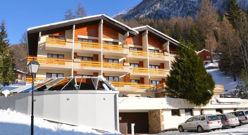 Фото 
Richemont Hotel
